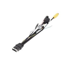 Cable adaptador / posibilita la inclusión de un canal IP, incorpora salida de video conector tipo aviación 4 pines y datos RS