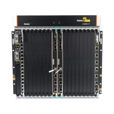 OLT Carrier Class Modular GPON, 16 Ranuras de Servicio, Incluye 1 Tarjeta de Servicio, crecimiento hasta 256 puertos GPON o 1