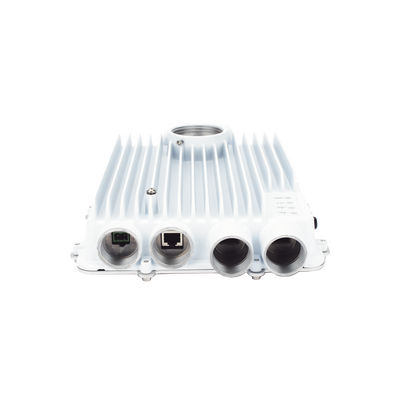 Radio Backhaul PTP, Antena integrada de 8 dBi, MIMO 4X4, 5.1 – 6.4 GHz, IP67, Velocidad hasta 3 Gbps, Adaptación automática a