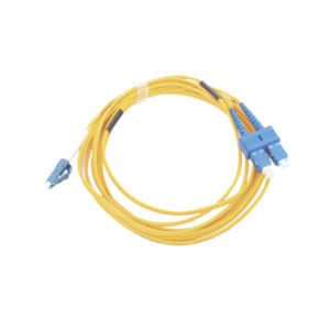 Jumper de Fibra Óptica / Monomodo 9/125 / LC/UPC-SC/UPC / Dúplex / PVC 2.0 mm / 3 m (9.84 ft) / Amarillo