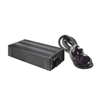 Cargador de Baterías / 12V / 13.5A / 205.2W / Entrada Universal 90-264 VCA / Ajustable / Sin Ventilador