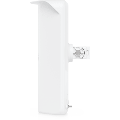 Punto de Acceso PtMP / 60 GHz + 5 GHz Wi-Fi 6 / 2.7 Gbps Simétricos / 31 Clientes / Cobertura 90° / IP67 / 2.5 GbE + 10G SFP+ - Image 3