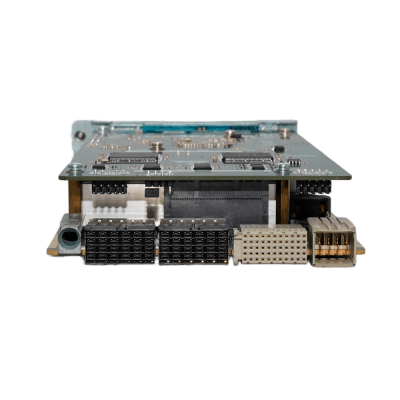 Tarjeta de Control y Uplink / 3x SFP/SFP+ 1/10G / 1x QSFP28 40/50/100G / Puerto Consola RJ45 / Out-Band 10/100/1000Base-T - Image 4