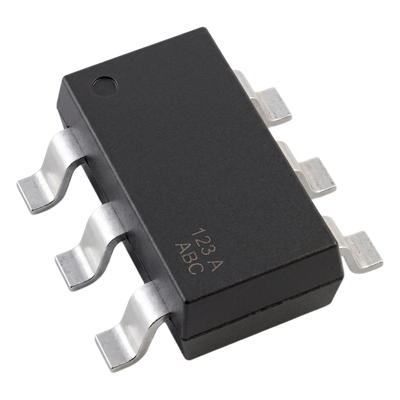 Conmutador RF SPDT / 10 kHz a 3 GHz / Pérdida de Inserción 0.8 dB / Aislamiento 35 dB / Encapsulado SOT-23 6 Terminales / Tecnología CMOS