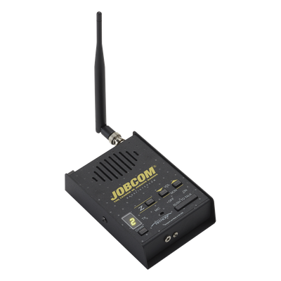 Radio Base / UHF 450-470 MHz / 10 Canales / 2 Watts / Alimentación Dual 110 VAC-12 VDC / Gabinete Metálico