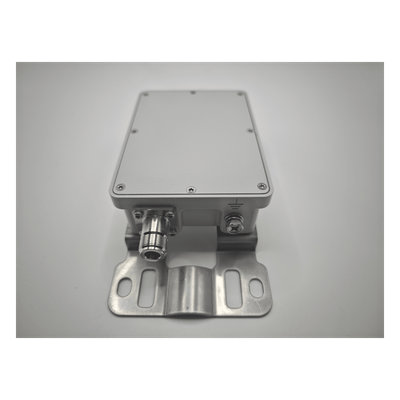 Combinador de Bandas de Dos Vías / 698-960 MHz y 1710-2700 MHz / PIM3 -140 dBc / Potencia Pico 800 W / Conectores N Hembra / IP40 - Image 2