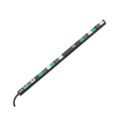 PDU Inteligente Monitoreable y Switchable / 48 Salidas C13/C15/C19/C21 / Entrada NEMA L21-30P / 208 Vca / 30 A / Instalación Vertical / Cable 3 m (9.8 ft) - Image 3