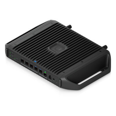 Cloud Gateway Industrial / Wi-Fi 7 Integrado / Puertos 10 GbE y 2.5 GbE / SFP+ / PoE+++ 90W / 350W Total / Sin Ventilador / -30 a 50 °C (-22 a 122 °F) - Imagen 5